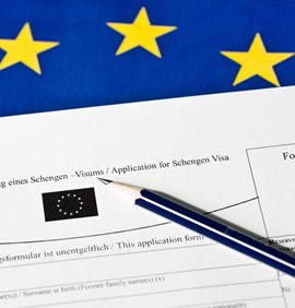 Требования на шенгенскую визу: образец анкеты